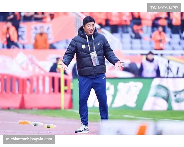 韩鹏务实防反克制升班马 泰山35%控球率下的高效转换制胜